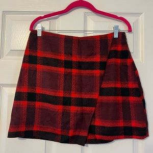 Abercrombie and Fitch red plaid mini skirt